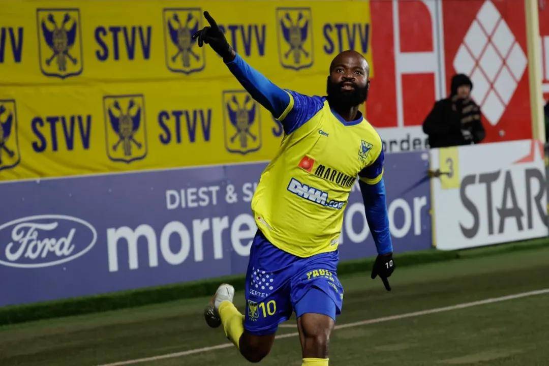 欧篮联倒计时；上海申花赛后止住颓势；细节引发关注；气氛紧张；资深球员宣示担当的简单介绍