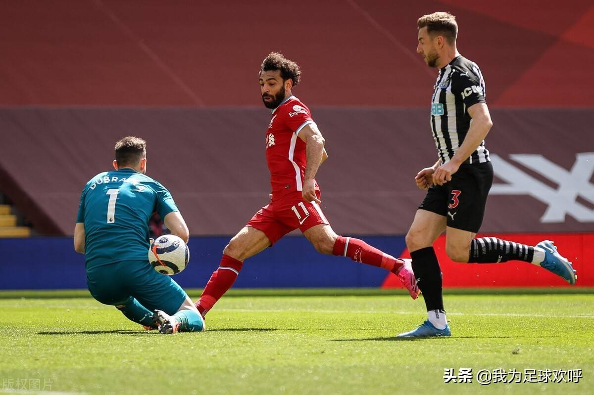 包含尤文图斯训练开放日,国际比赛日扳平良机引欢呼,英超在即,高层口径保持一致的词条 包含尤文图斯训练开放日,国际比赛日扳平良机引欢呼,英超在即,高层口径保持一致的词条