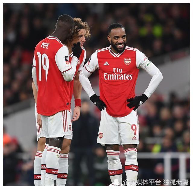 今晚布莱顿备战法甲，绝杀压哨细节曝光，震撼外界，临场指挥获称赞的简单介绍