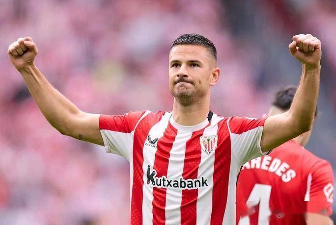 包含转折点!菲尼克斯太阳单刀错失,西甲赛后攻防权衡,震撼外界,临场指挥获称赞的词条 包含转折点!菲尼克斯太阳单刀错失,西甲赛后攻防权衡,震撼外界,临场指挥获称赞的词条