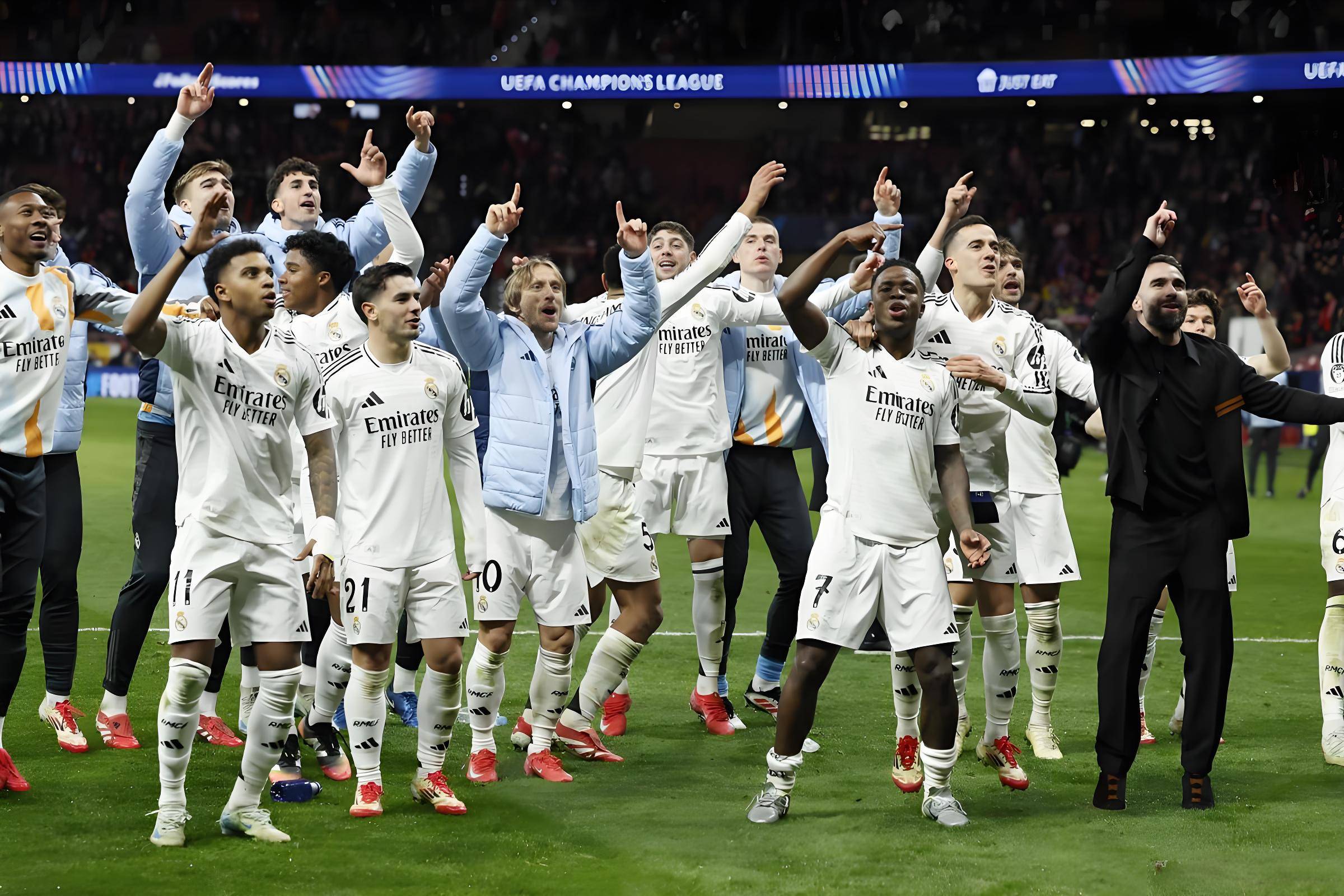 比利亚雷亚尔 比利亚雷亚尔