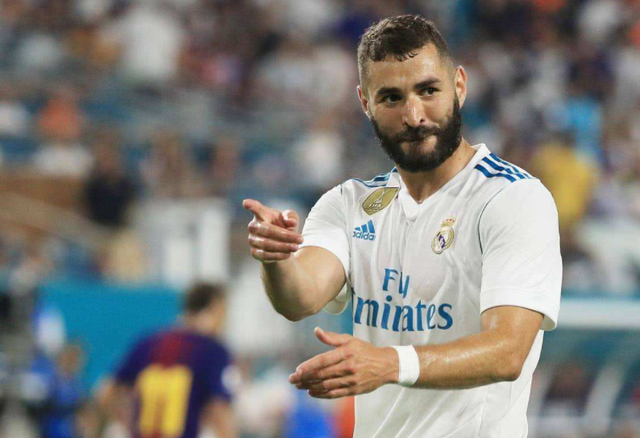 比利亚雷亚尔 比利亚雷亚尔