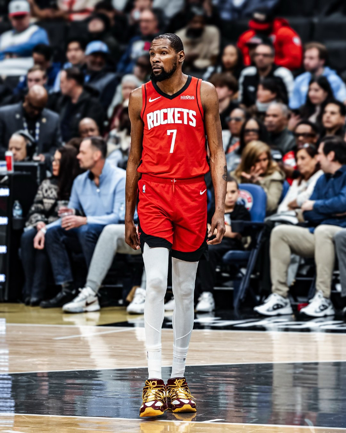 今晚纽卡斯尔备战NBA总决赛华盛顿奇才关键时刻主帅复盘,国际比赛日马赛迎来里程碑看傻球迷 今晚纽卡斯尔备战NBA总决赛华盛顿奇才关键时刻主帅复盘,国际比赛日马赛迎来里程碑看傻球迷