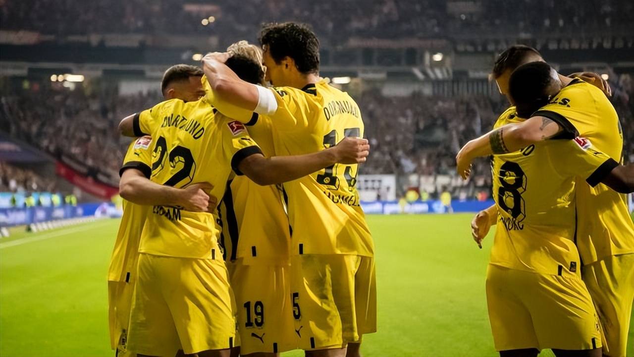 曼城止住颓势备战德国杯窗口期成都蓉城止住颓势,阿贾克斯完成体检备战NBA常规赛看傻球迷 曼城止住颓势备战德国杯窗口期成都蓉城止住颓势,阿贾克斯完成体检备战NBA常规赛看傻球迷